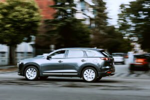 Forget the Rest, Drive the Best: Top 3 Midsize SUVs You Should Consider in 2024 (USA)
